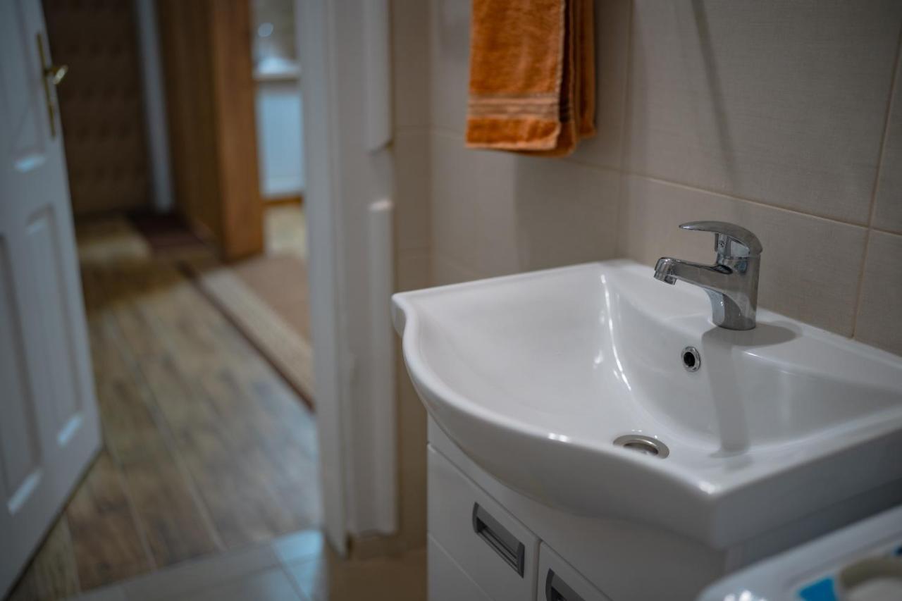 Botanical9, Belgrade Centre, 2 Bedroom Apartment エクステリア 写真
